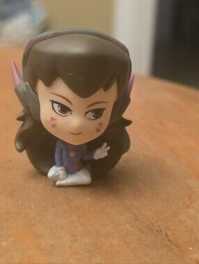 Overwatch D.va Figure Collectible Toy Mini Cute But Deadly Series 3 Blizzard